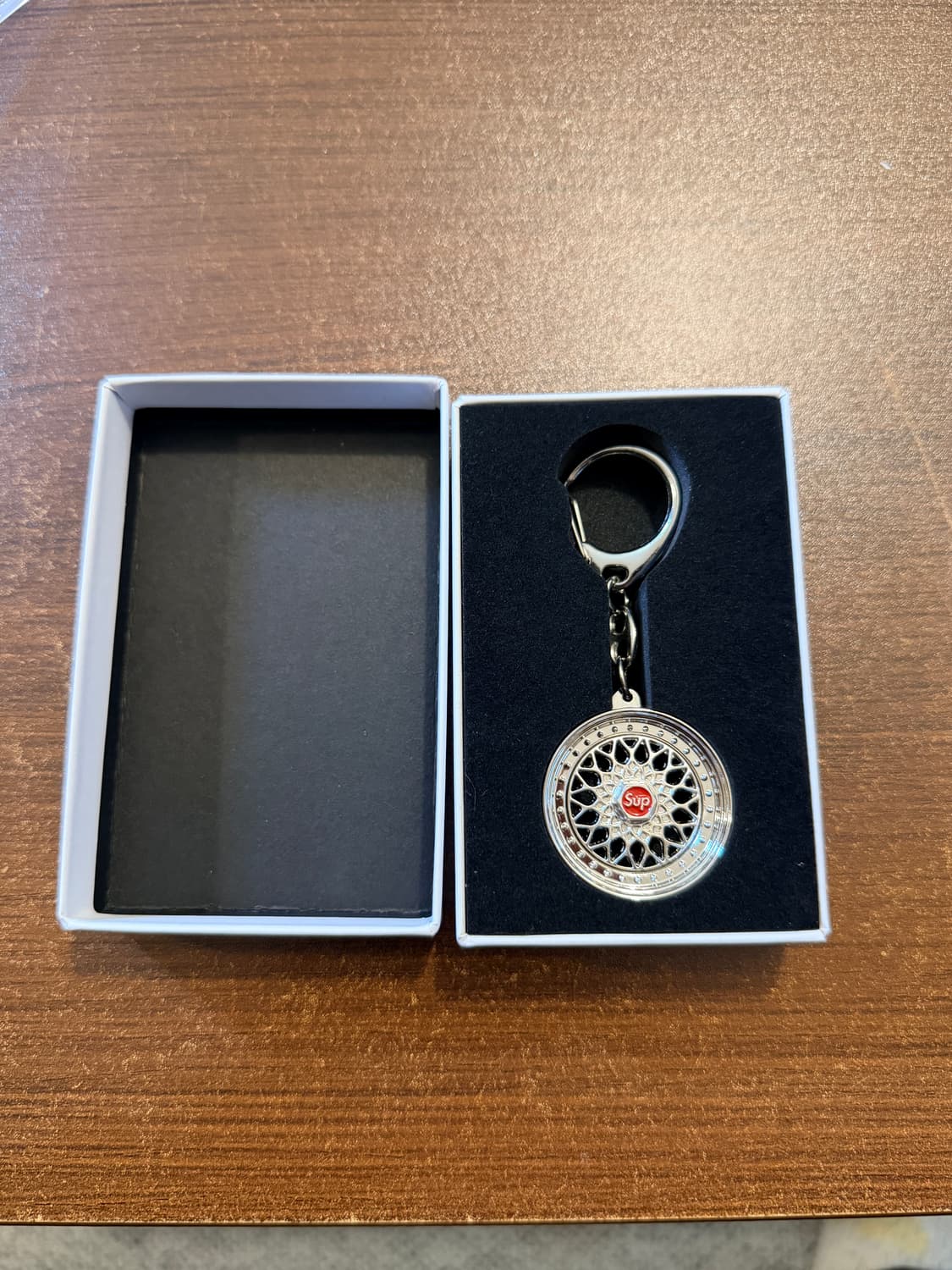 슈프림 BBS 키링 새상품 상품이미지3