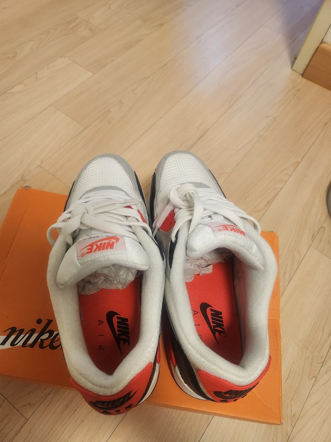 나이키 에어맥스90 마징가 OG 상품이미지2