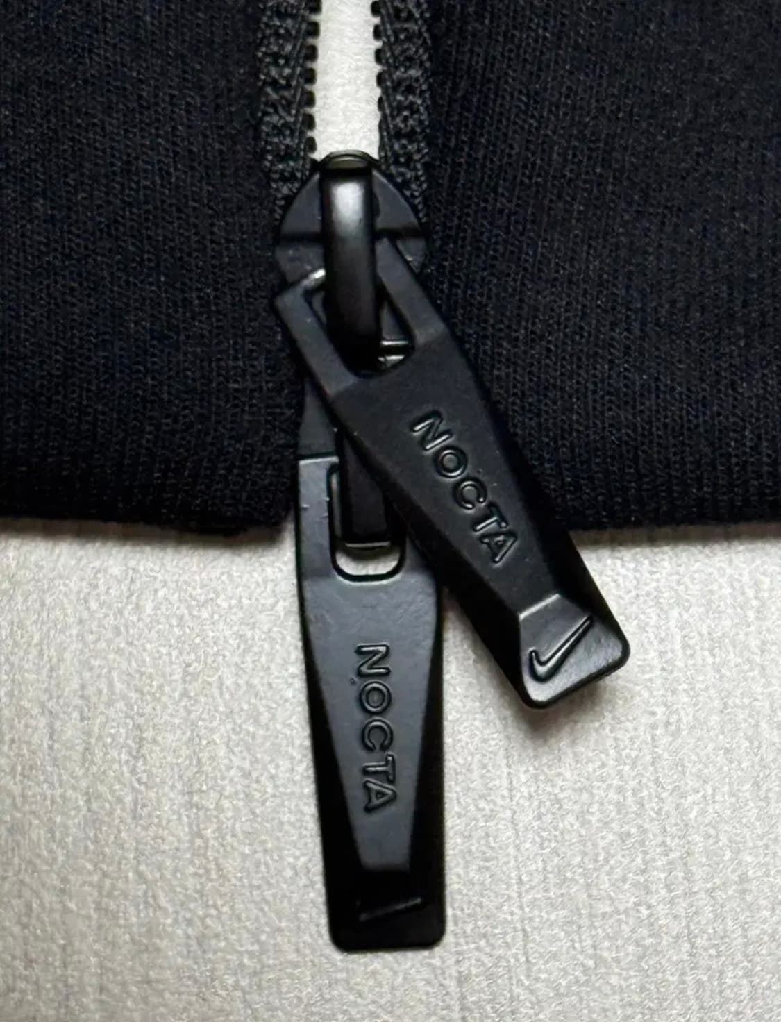 나이키 x 녹타 테크플리스 상의 상품이미지2