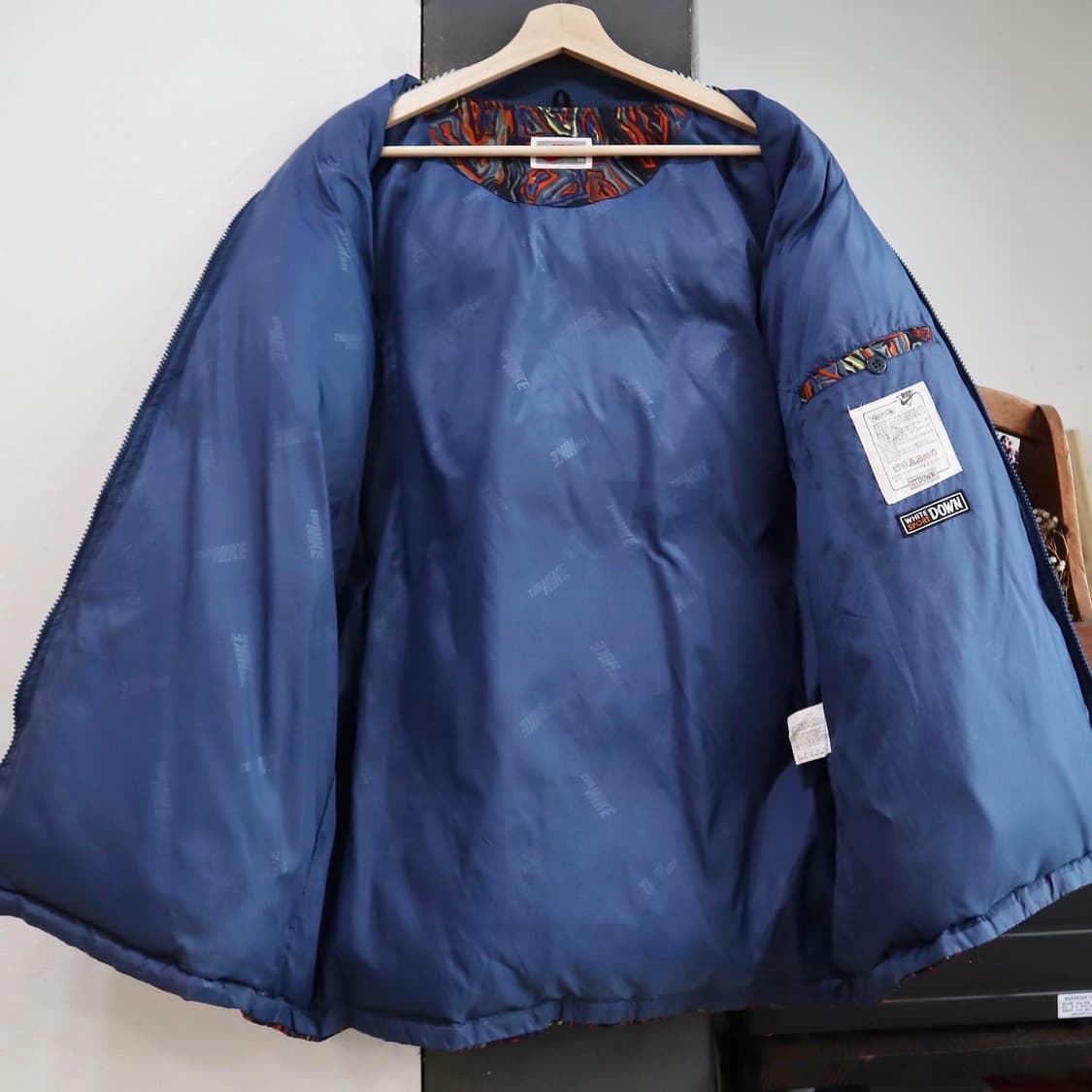 나이키 90s 기하학패턴 덕 다운 패딩   상품이미지5