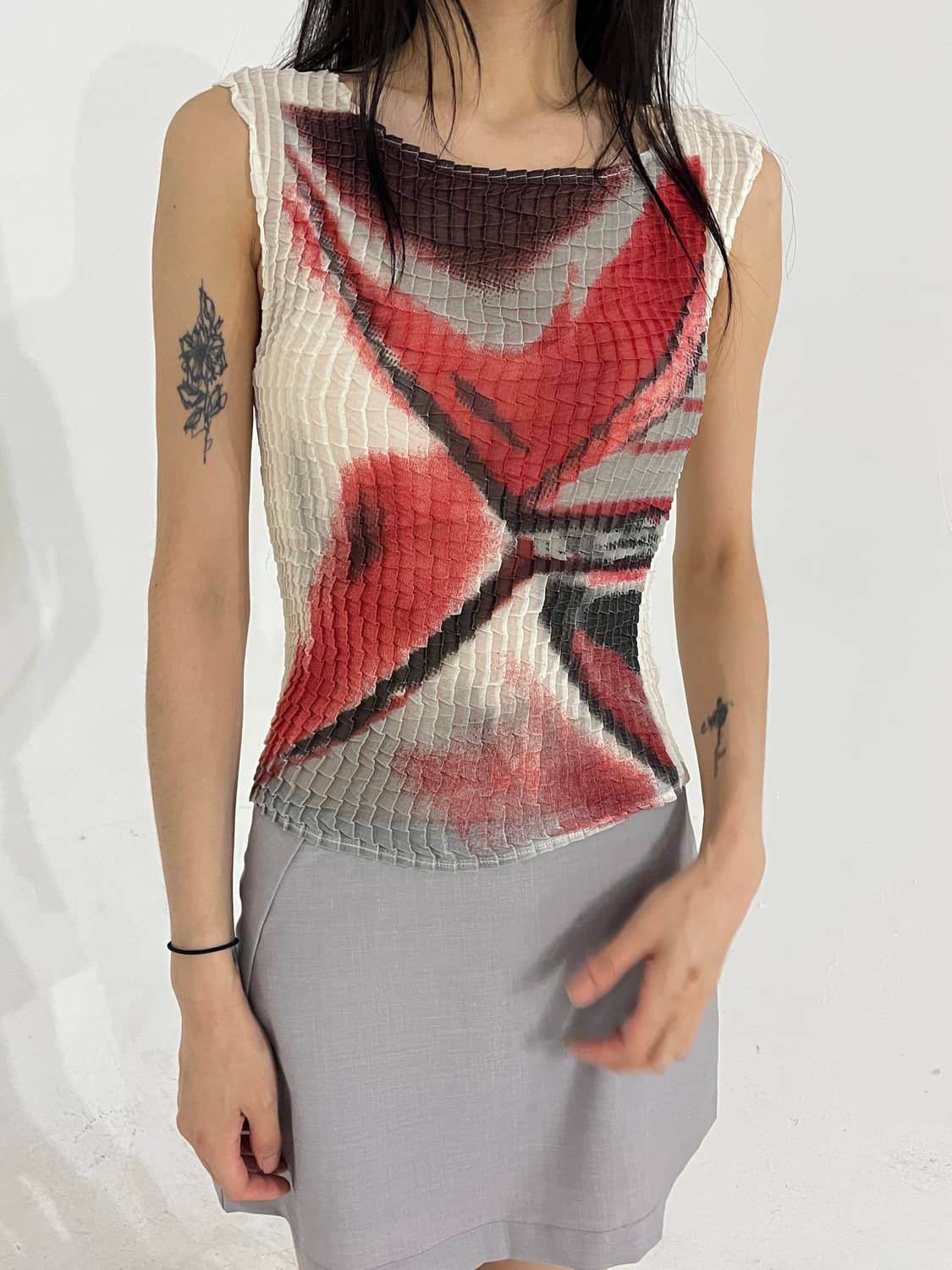 Ptinting pleats sleeveless top 상품이미지2