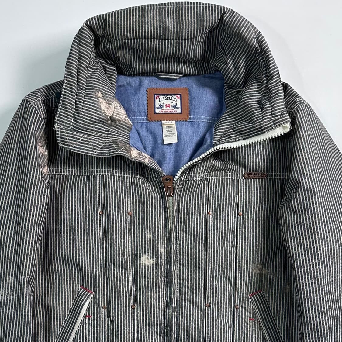 디젤 폴리쉘 데님 프린팅 하이넥 자켓  상품이미지2