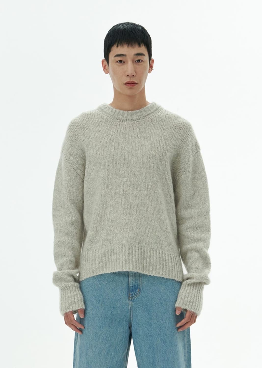 아모멘토 라운드넥 풀오버 니트 상품이미지1