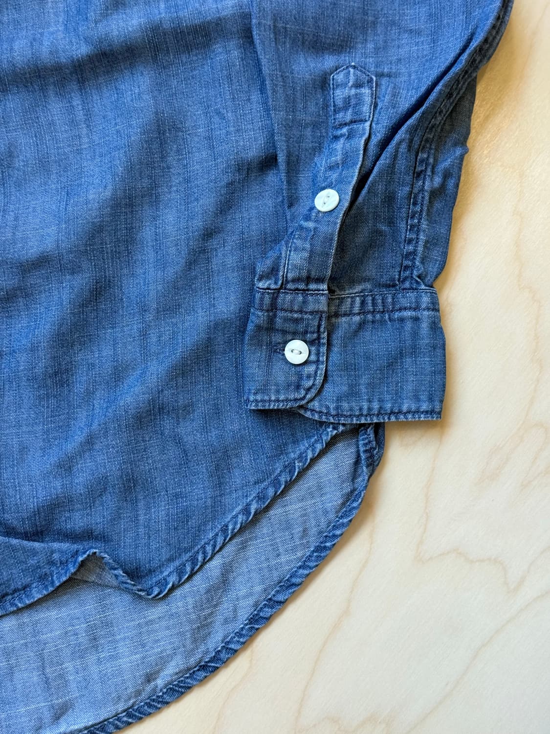 Levi’s one pocket Lyosel Denim Shirt 상품이미지5