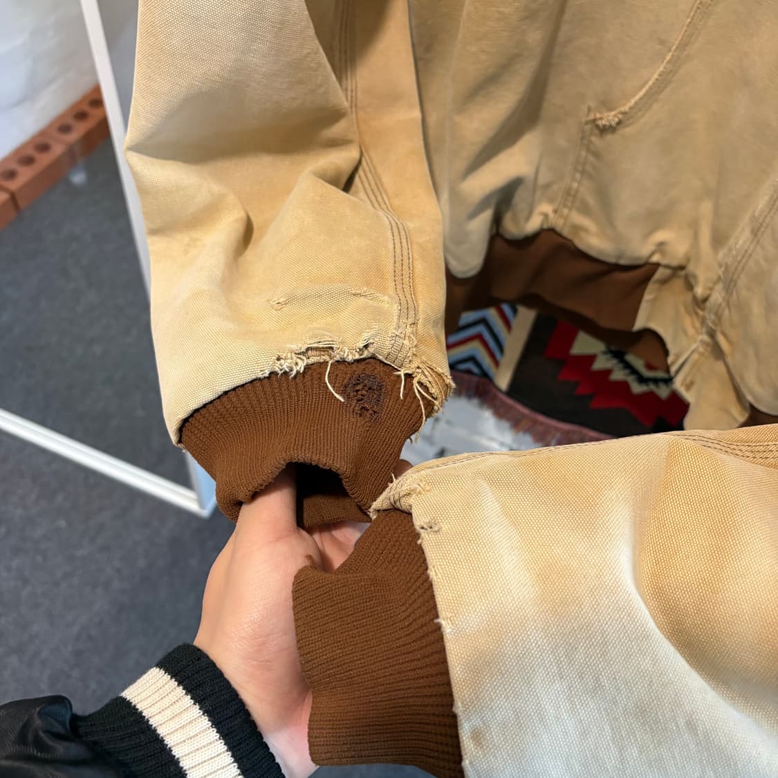 칼하트 J140 80s 엑티브 후드집업 워크자켓 상품이미지4