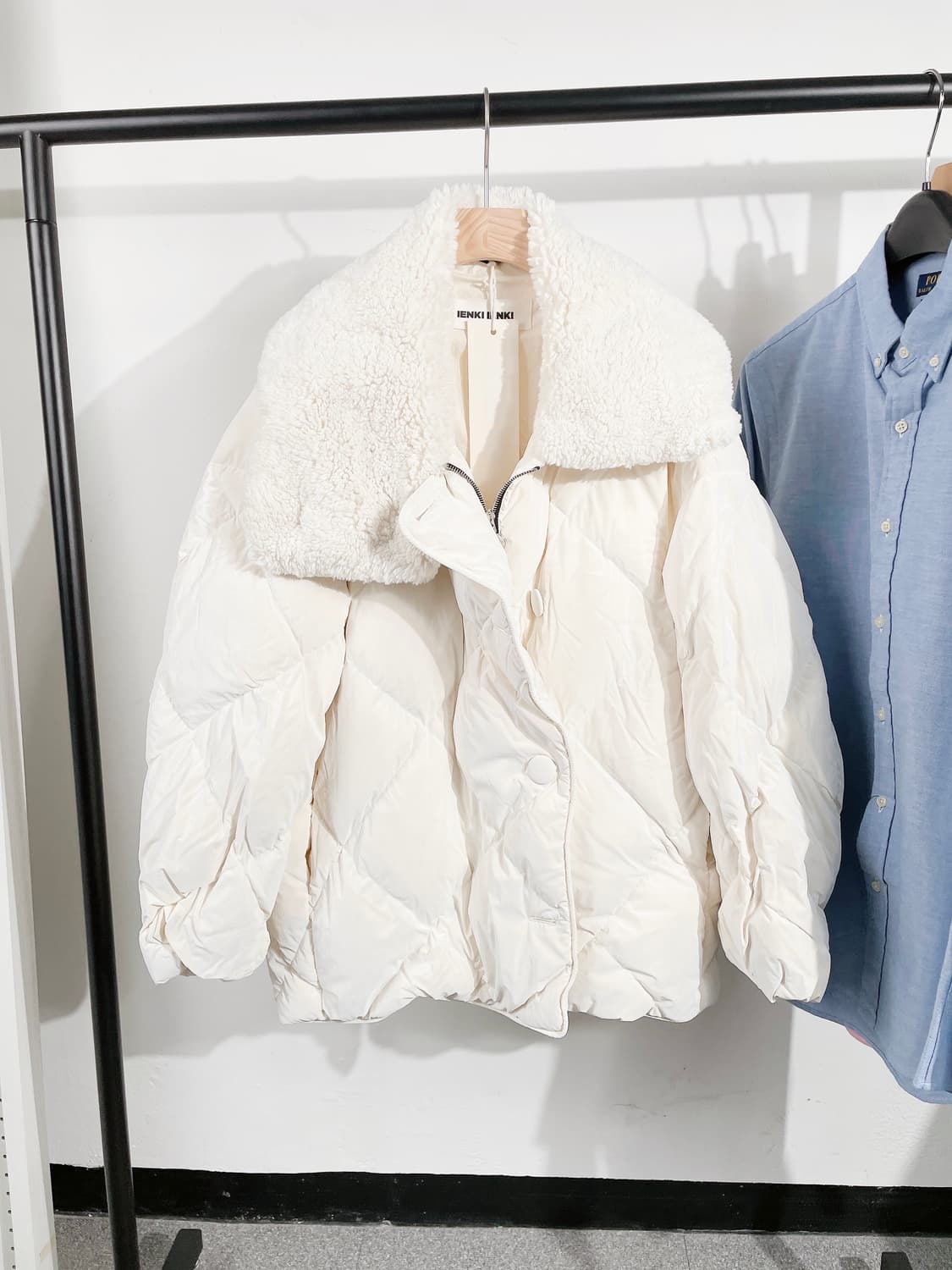(정품/새상품) 옌키옌키 여성 화이트 퀼팅 구스다운 퀸 패딩 점퍼 상품이미지1