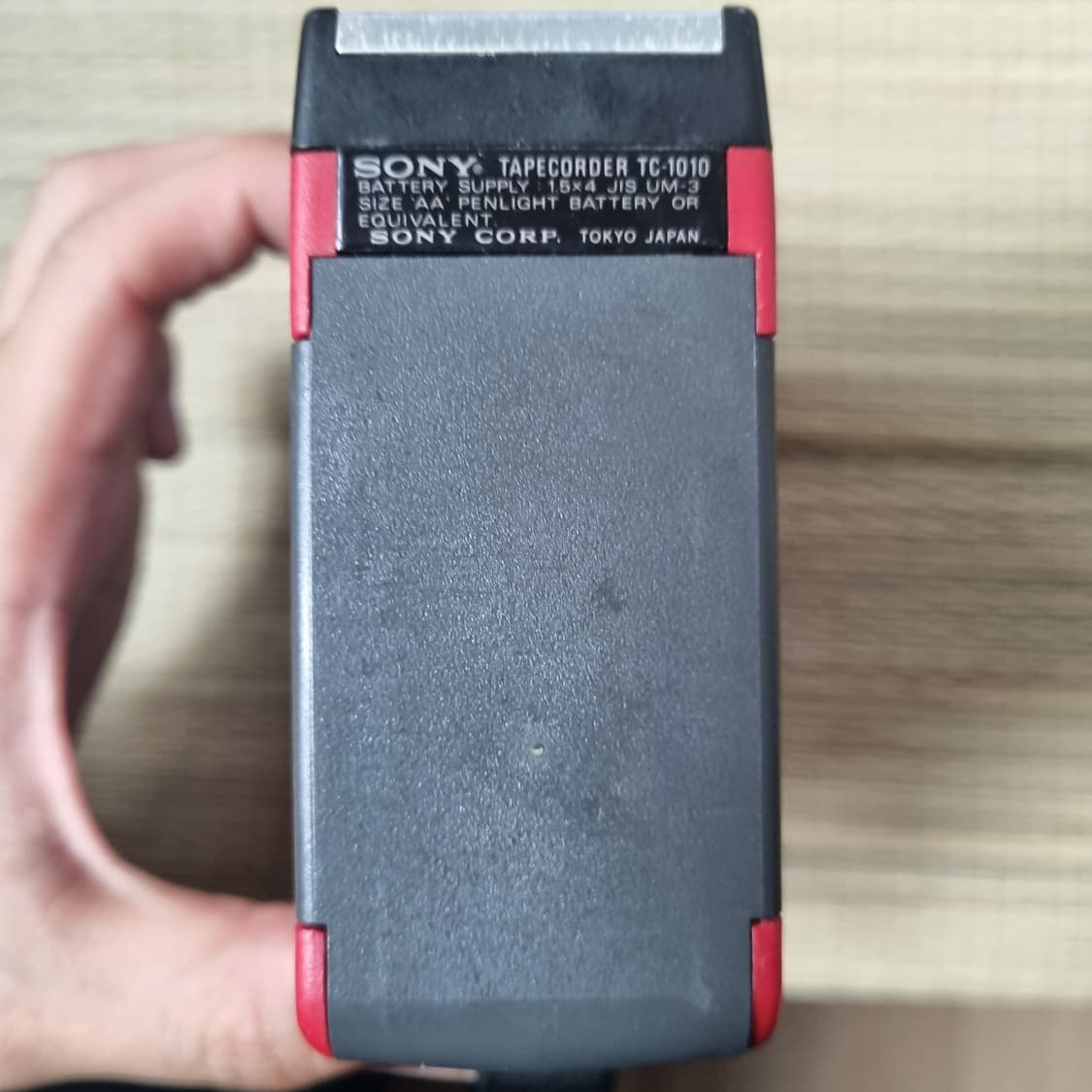 초희귀품 70년대 일본 소니 빨강 카세트플레이어 플레이작동 이상무 상품이미지9