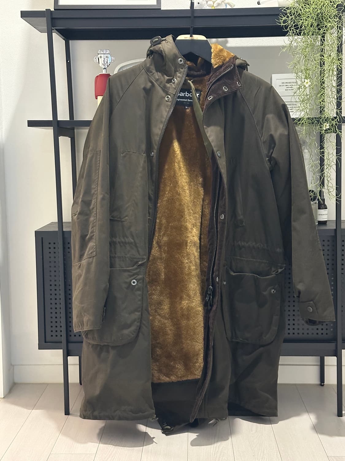 바버 x 엔지니어드가먼트 하이랜드파카 상품이미지1