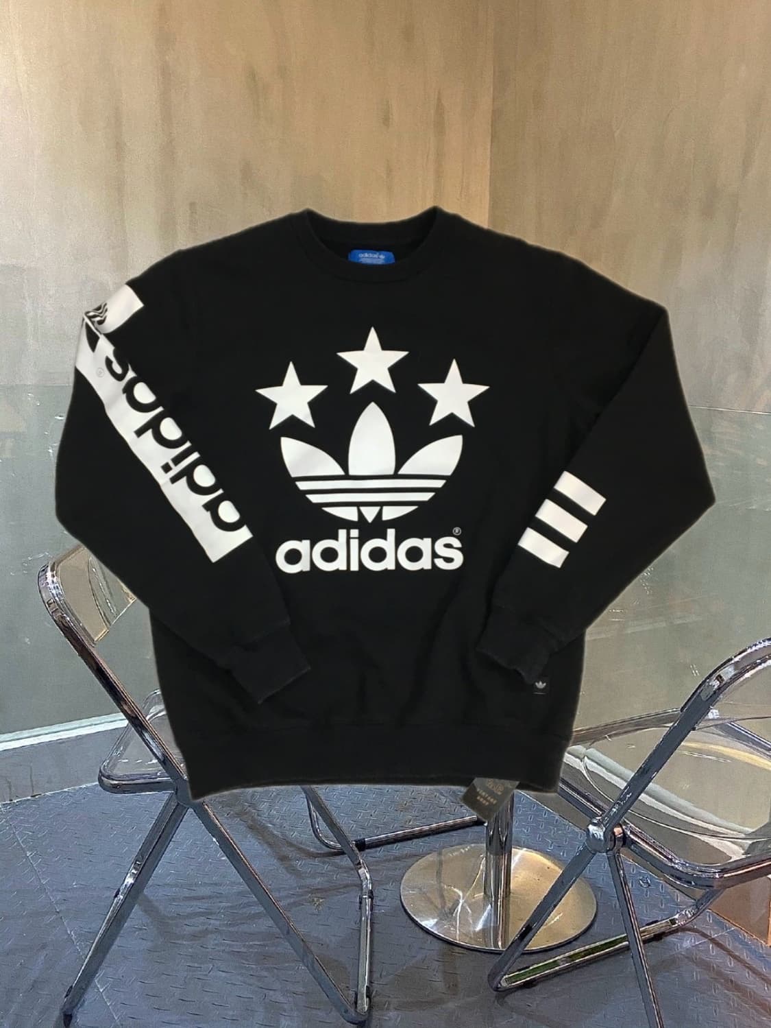 아디다스 맨투맨 블랙 adidas 상품이미지1