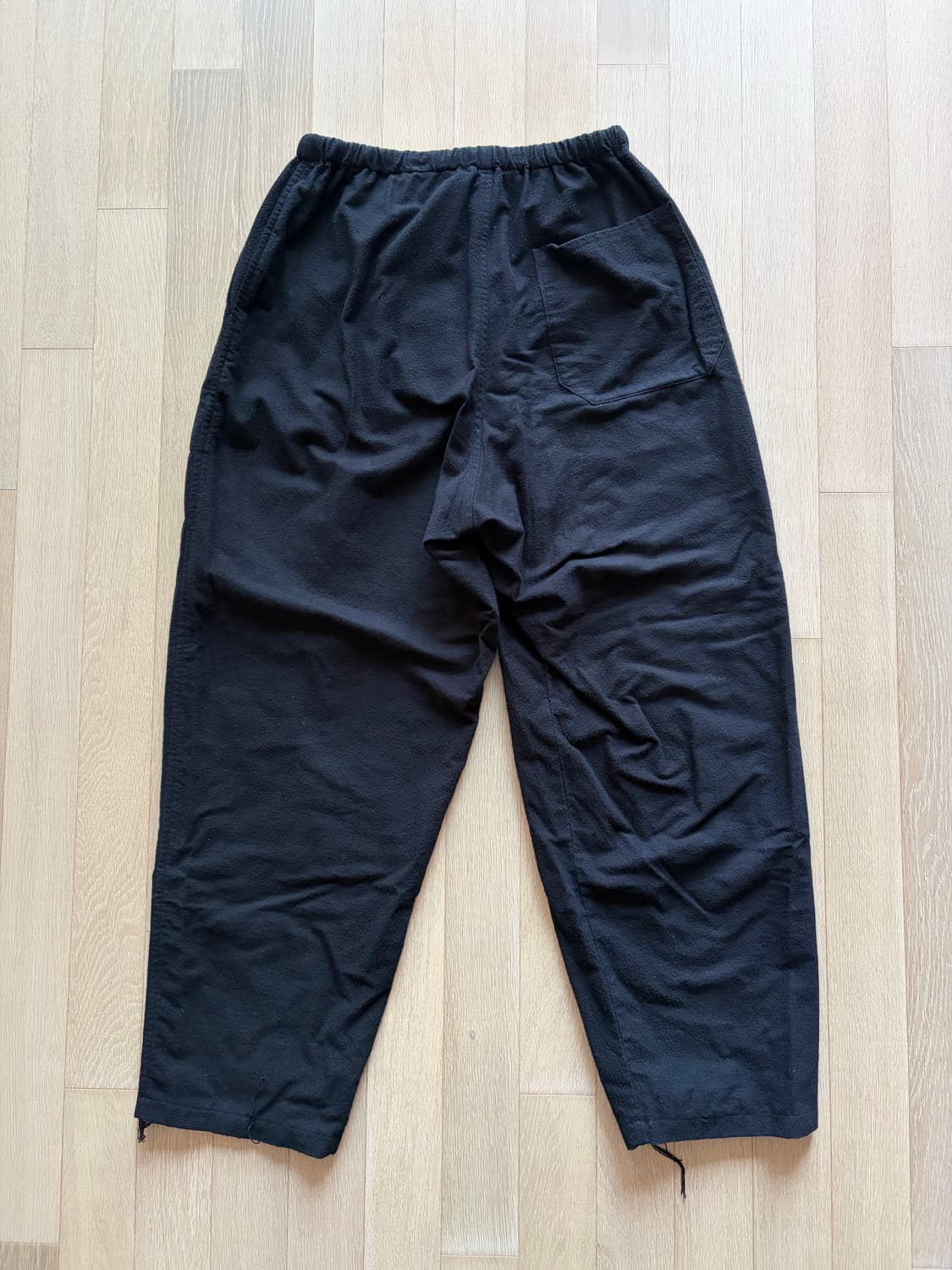 코모리 25AW 코튼넬 테이퍼드 팬츠 상품이미지2