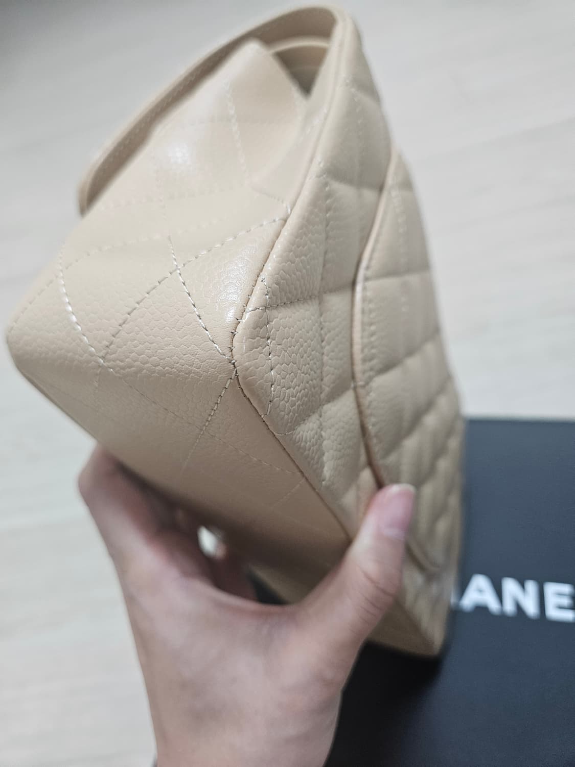 샤넬 클래식 스몰 베이지 내장칩 상품이미지5