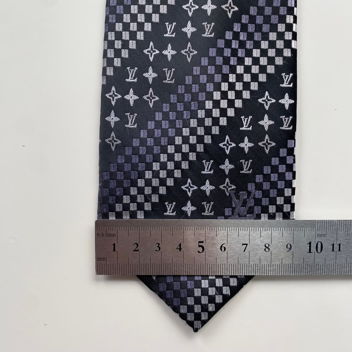 루이비통 (LOUIS VUITTON) 모노그램 정품 명품넥타이 상품이미지8