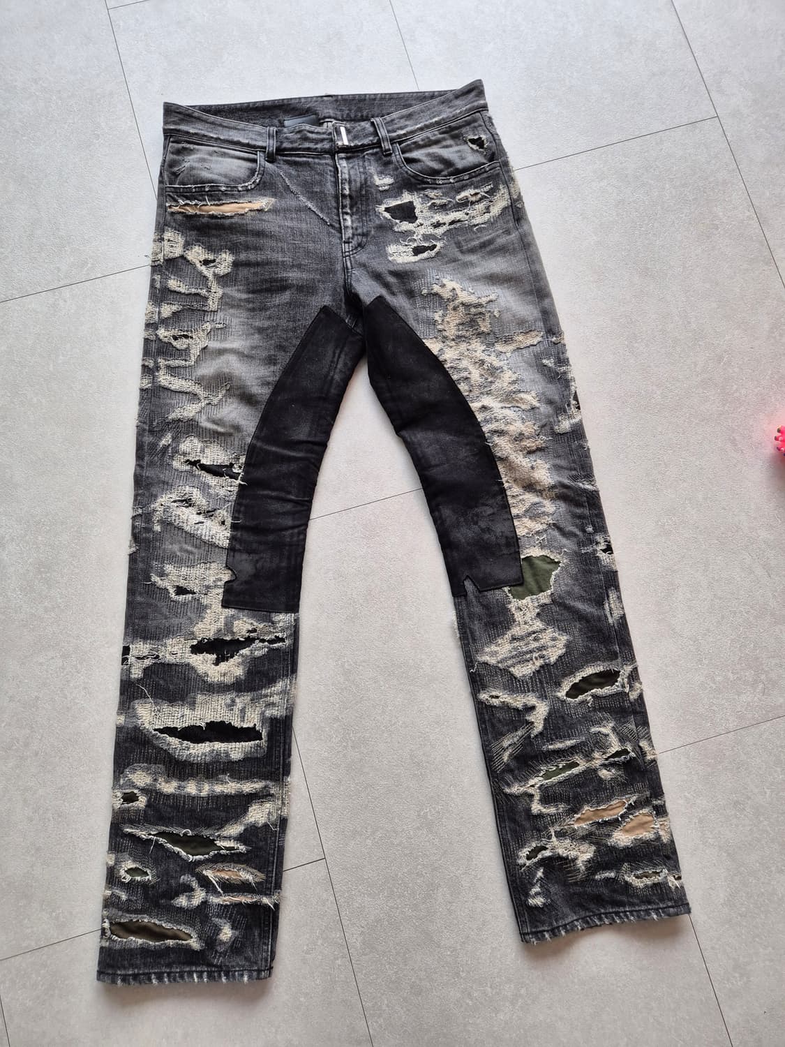 지방시 몰스킨 디스진 블랙 33사이즈 상품이미지1