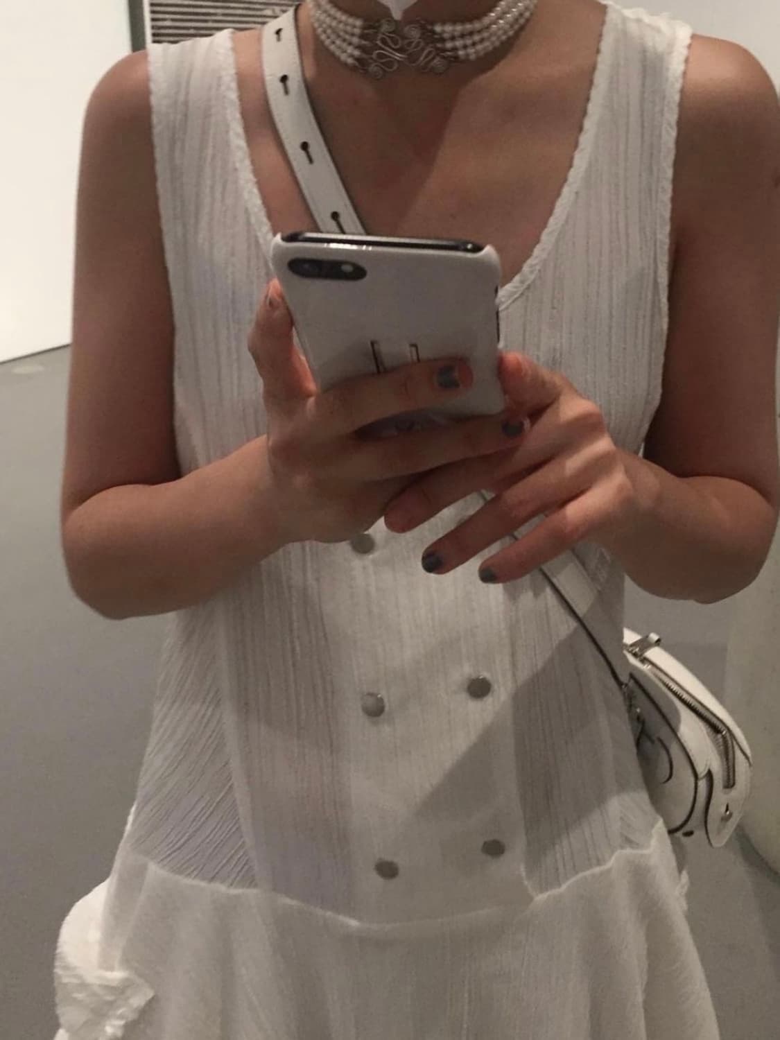 [개인 소장] 애옹쓰 셔링 슬리브리스 원피스 상품이미지5