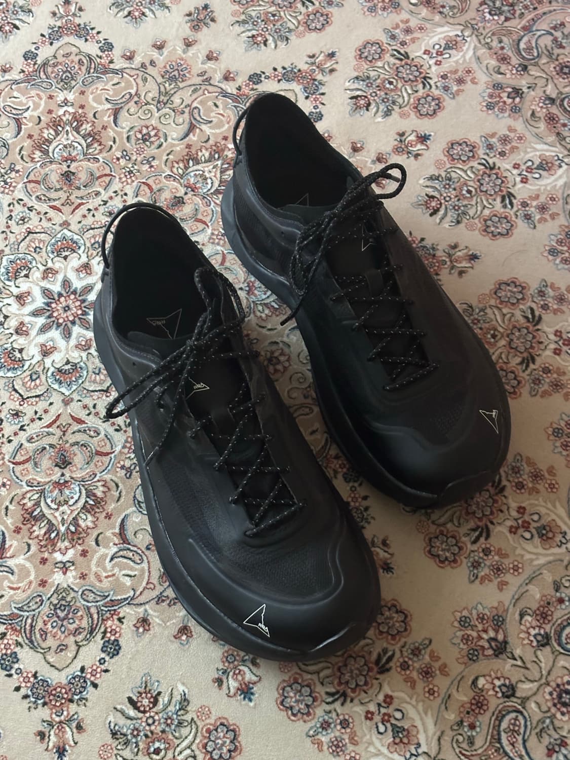 Roa 셀라 사이즈 교환 43 -> 42 상품이미지1