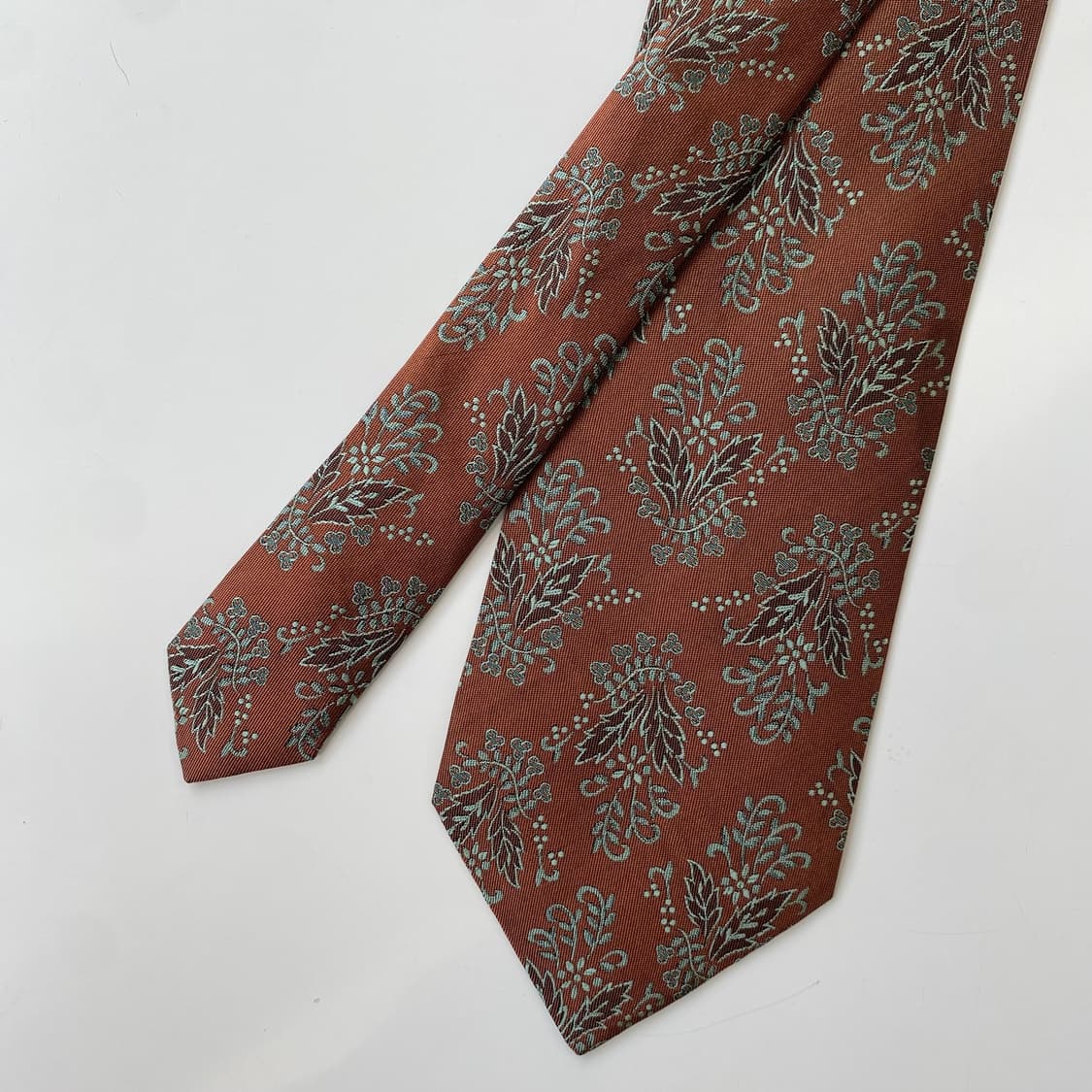 입생로랑(YSL) 명품 정품 넥타이 상품이미지1