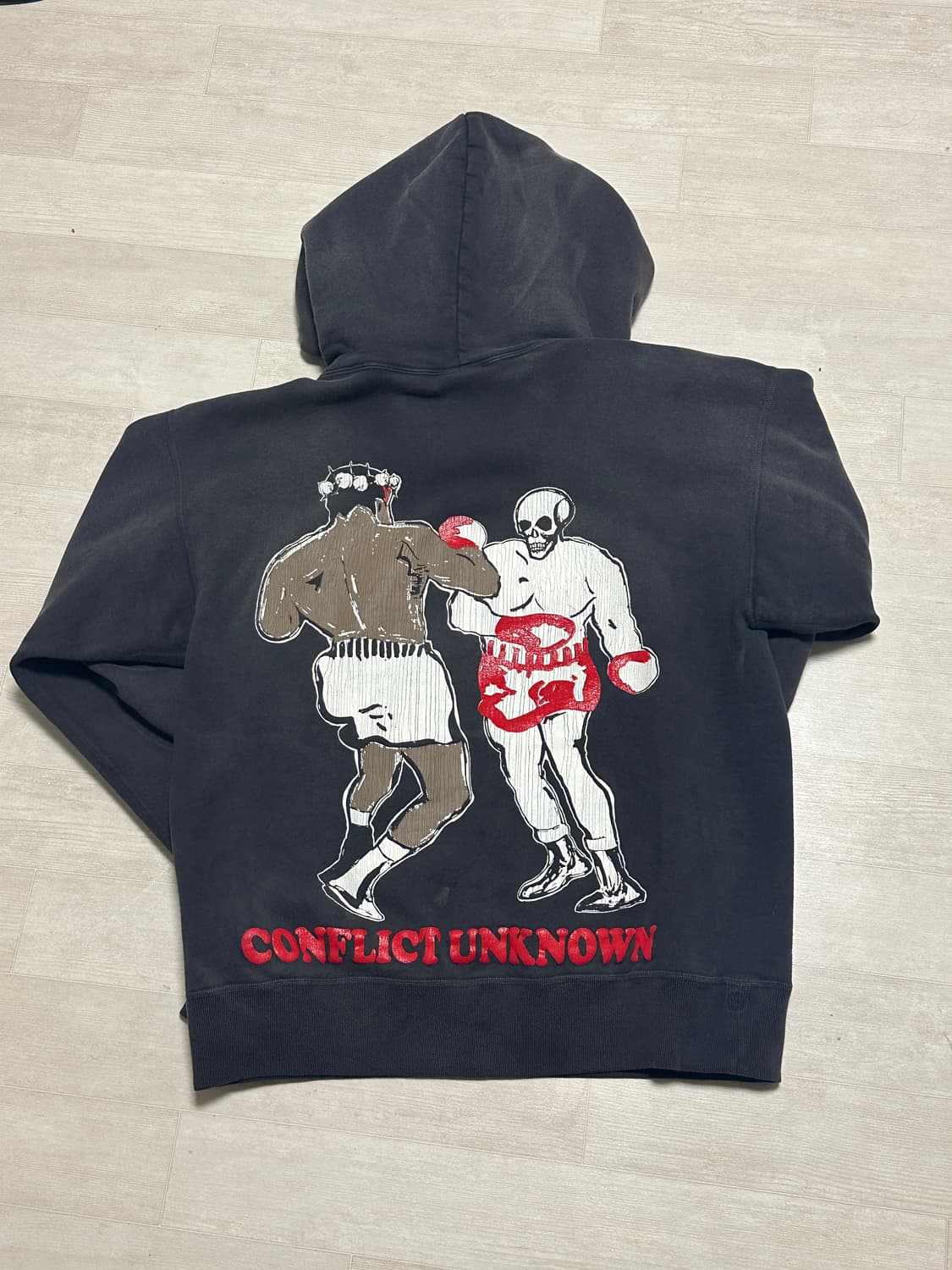 세인트미카엘x데님티어스 후디 새상품 판매합니다 상품이미지2