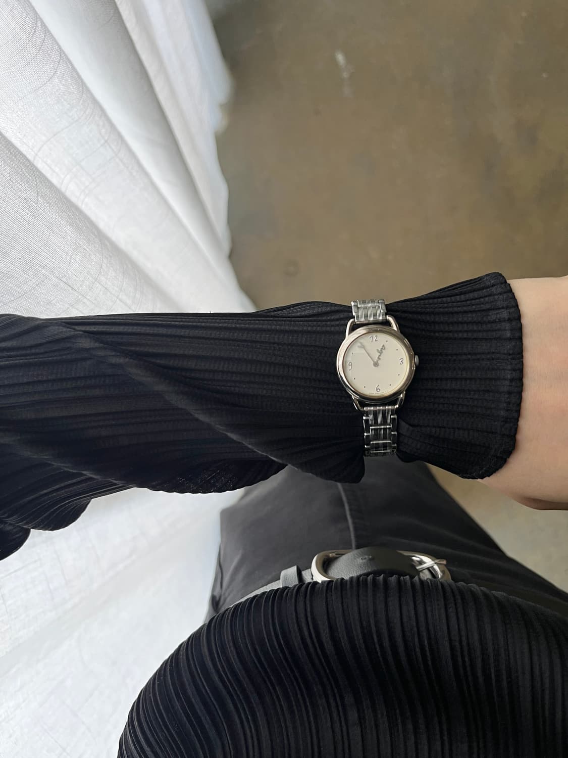 90s Agnes b. 아네스베 로고 시침 손목시계 상품이미지2