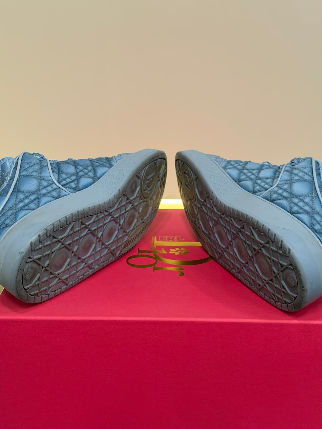 디올 Dior x ERL B310 스케이터 스니커즈 상품이미지7