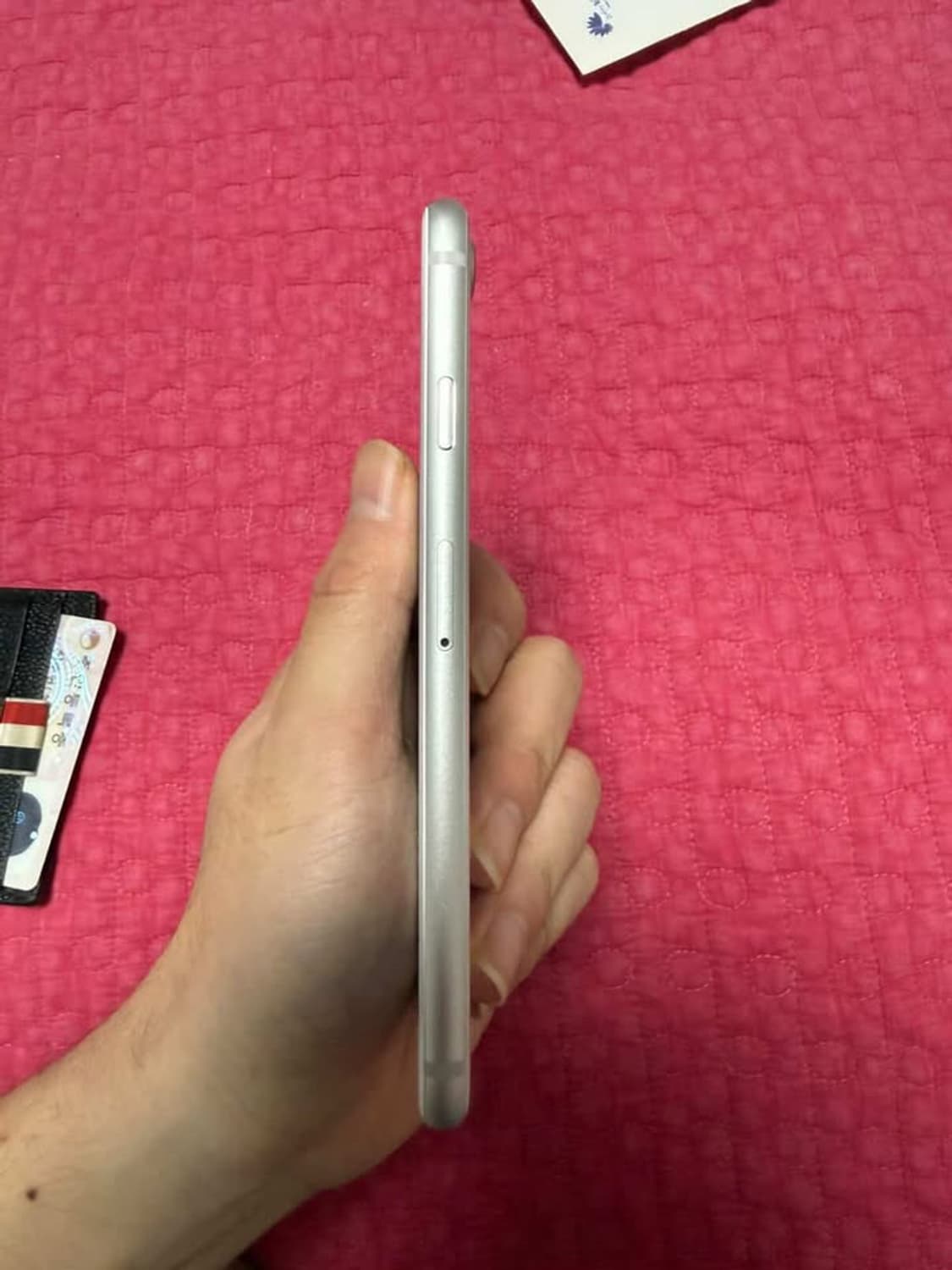 아이폰8 실버 256GB 상품이미지3