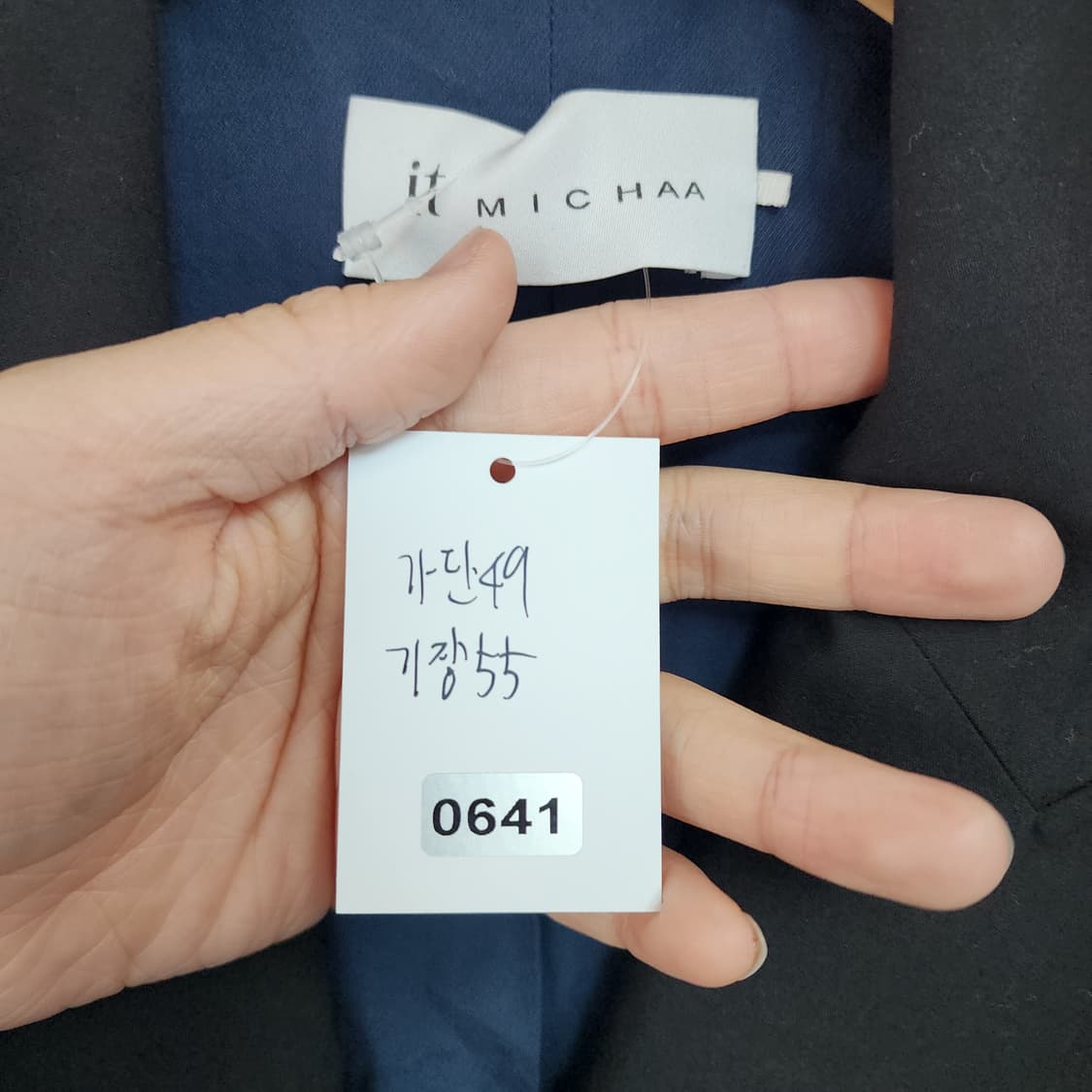 잇미샤 블랙 크롭 자켓 상품이미지7