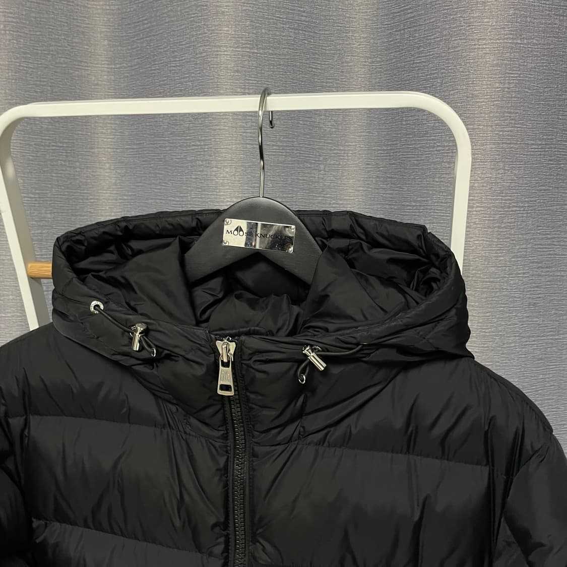 [새상품급] 몽클레어 후드 블랙 패딩 4 (105) 상품이미지3
