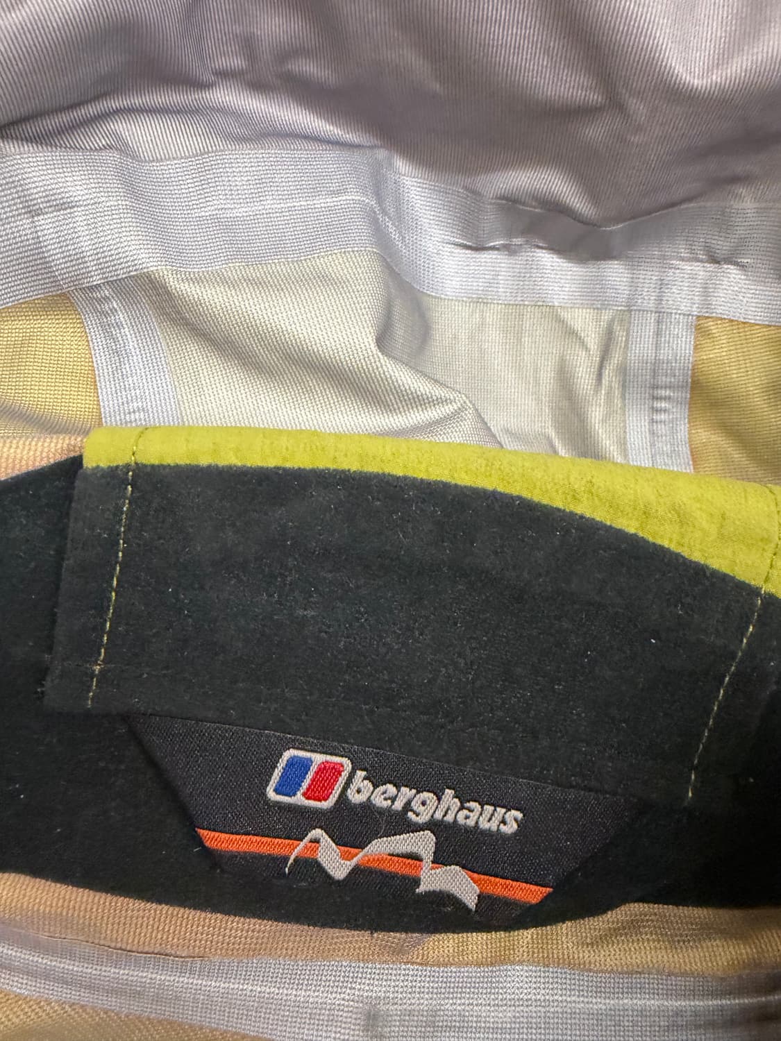 N92. 버그하우스 고어텍스 바람막이 자켓 상품이미지2