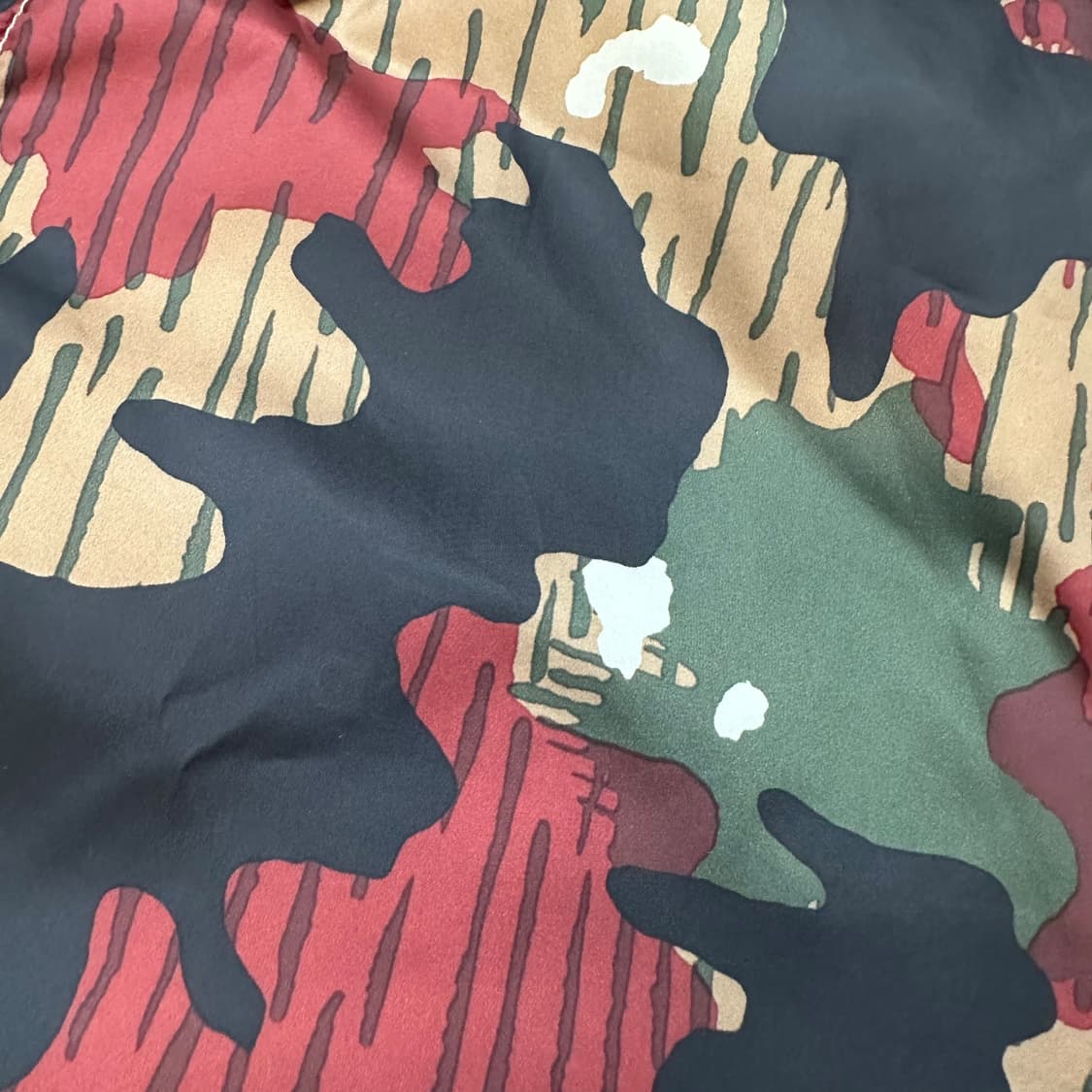 아디다스 퍼렐윌리임스 카모 코치자켓 상품이미지5