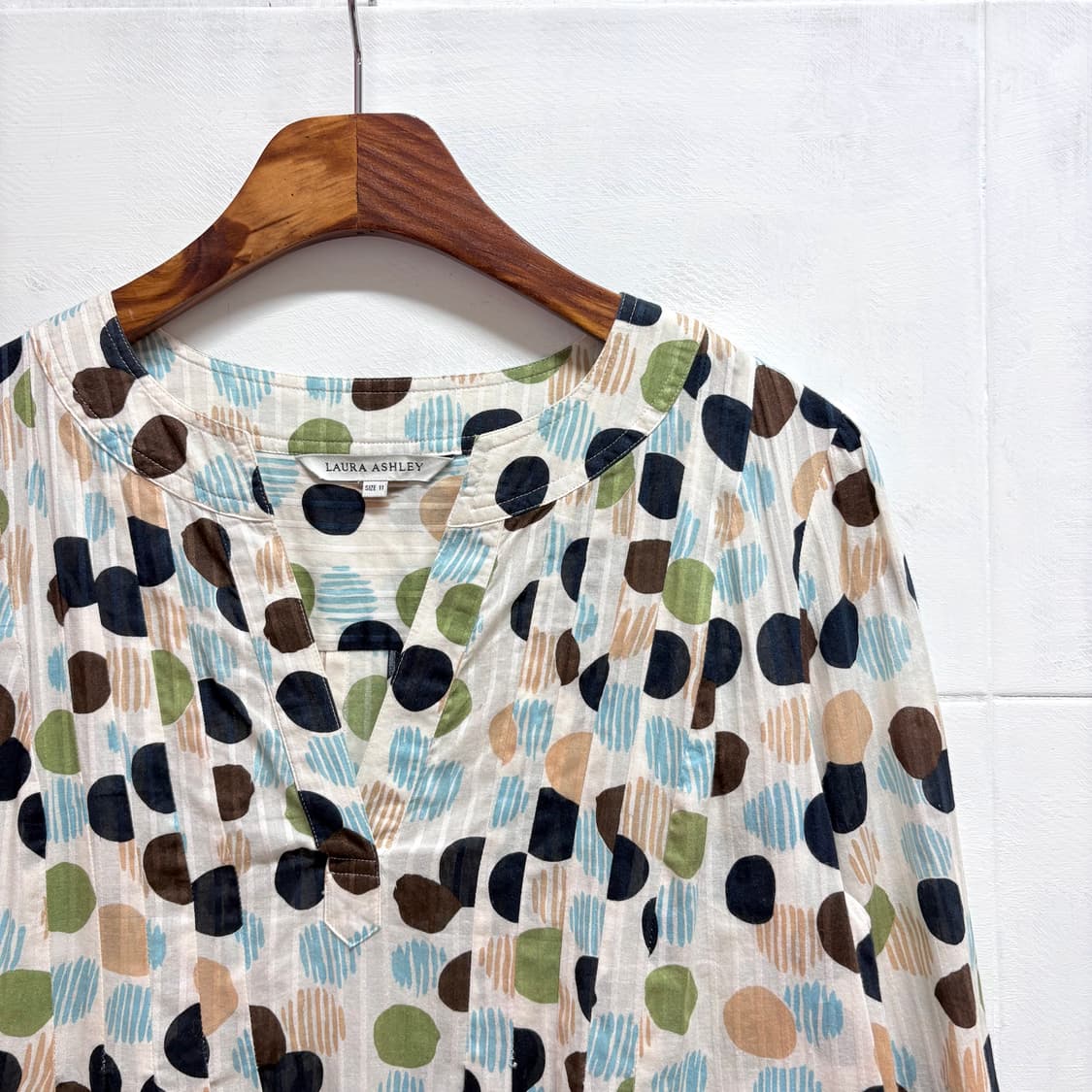 LAURA ASHLEY 도트 롱 블라우스 JPN 상품이미지2