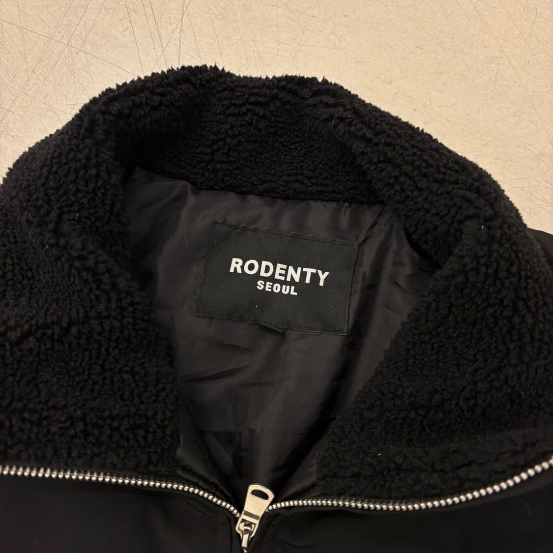 빈티지 블랙 봄버 상품이미지3