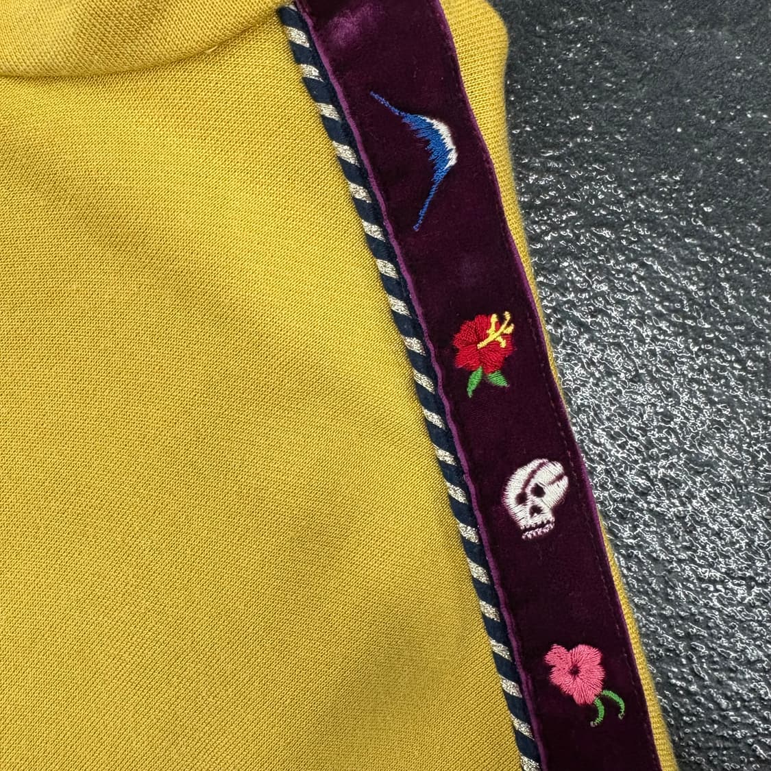 (100)캐피탈벨벳라인져지 상품이미지6