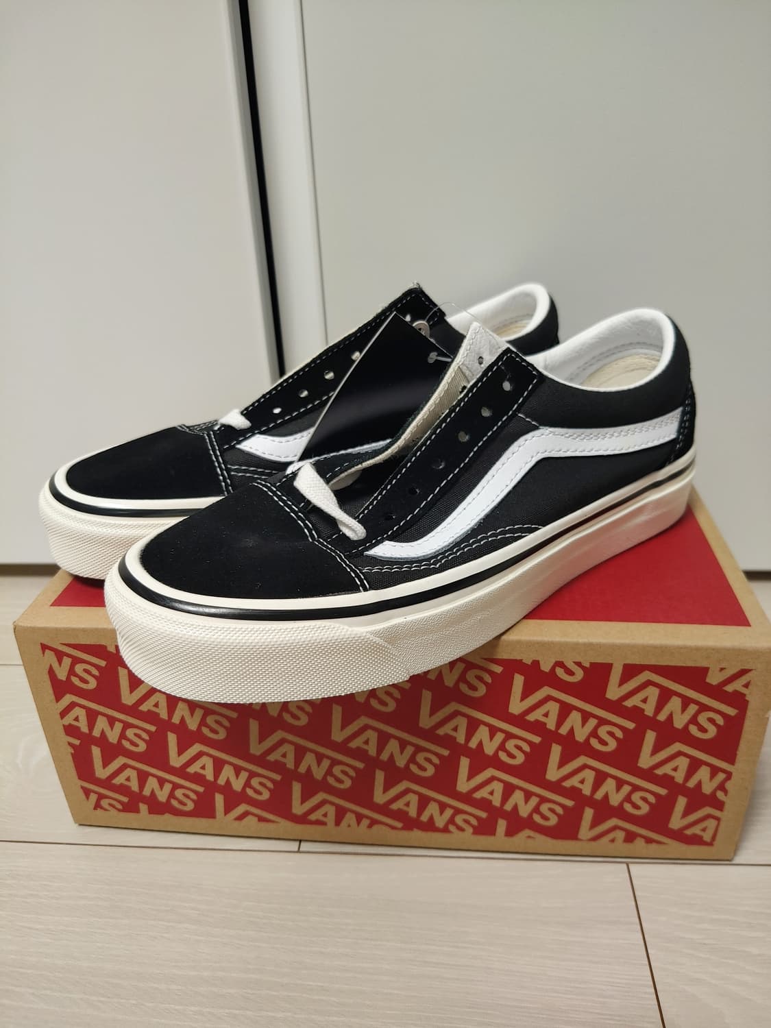 새상품 반스 울드스쿨 230 무료배송 상품이미지2