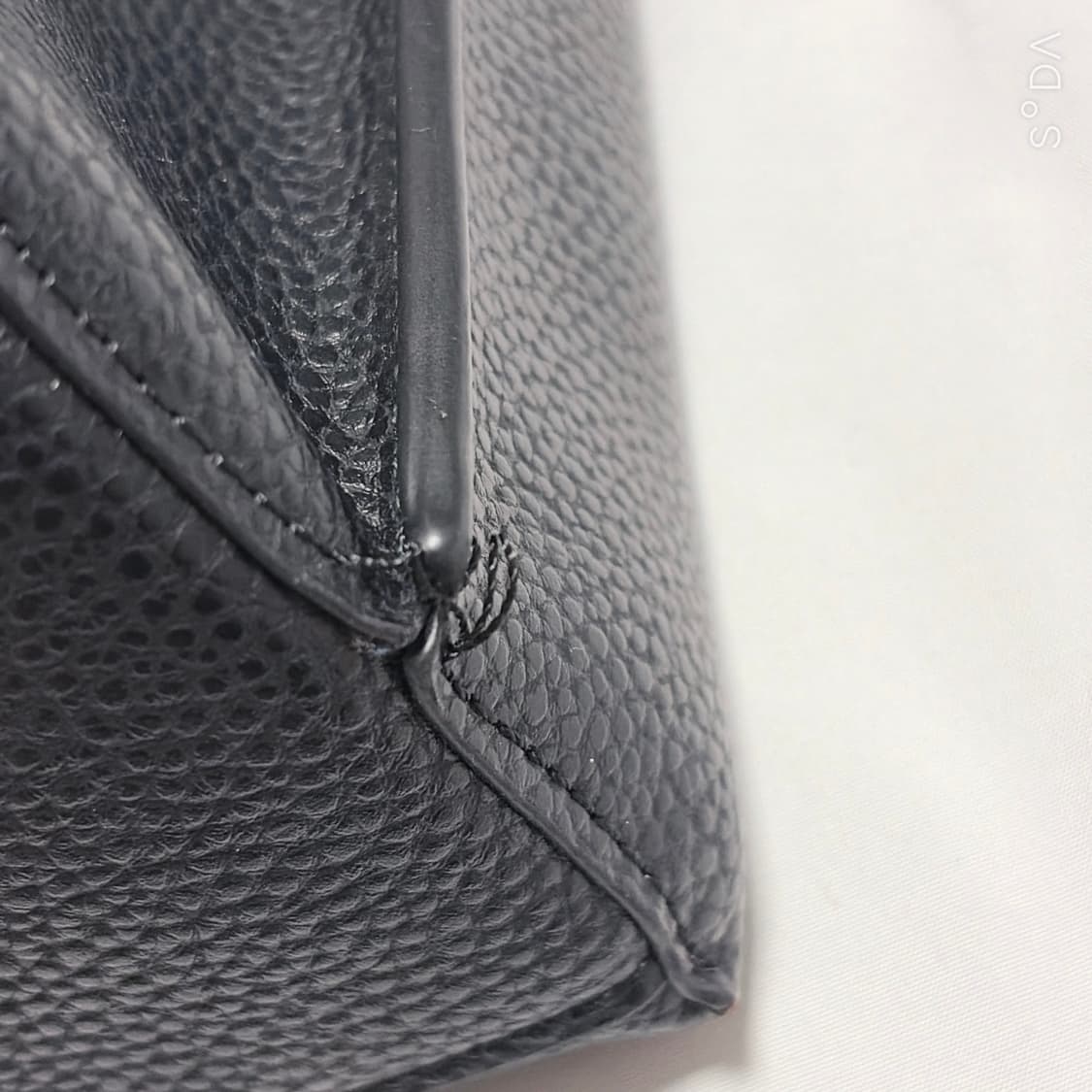 코치 블랙 레더 크로스백 토트백 상품이미지4