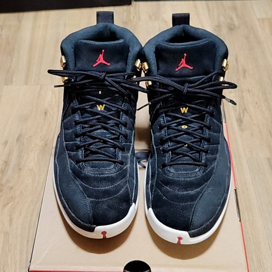 나이키 285 조던12 택시 리버스 상품이미지3