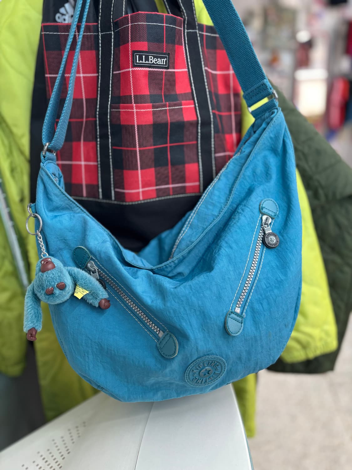 Vintage Kipling Half Circle Bag 상품이미지1