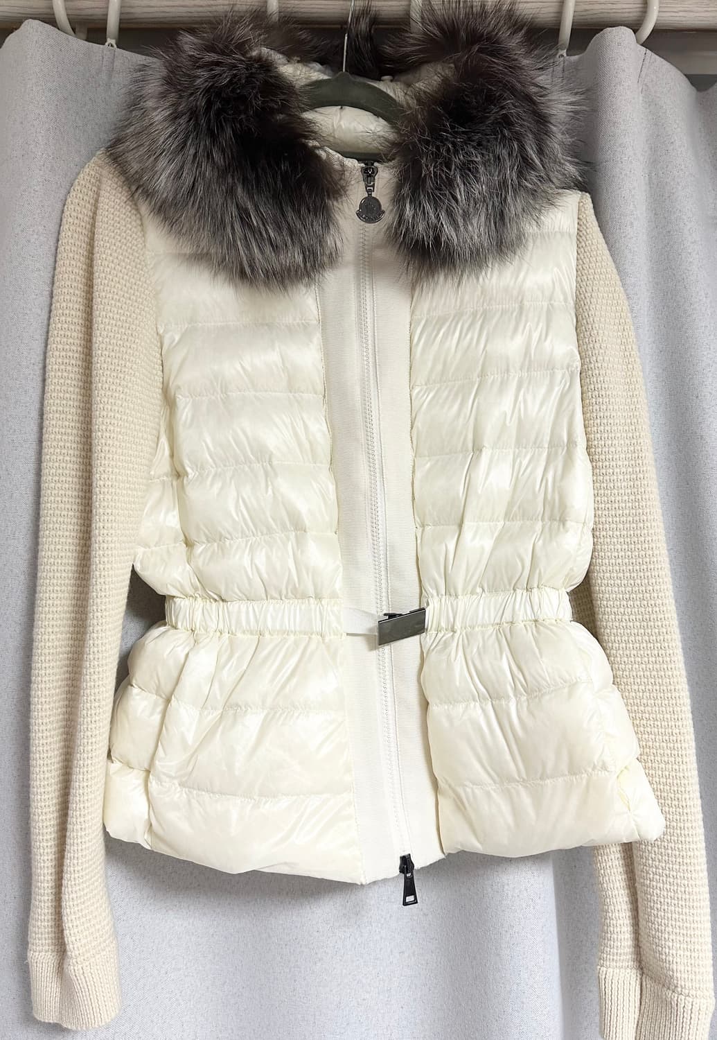 몽클레어 패딩 가디건 아이보리 퍼 트리밍 상품이미지1