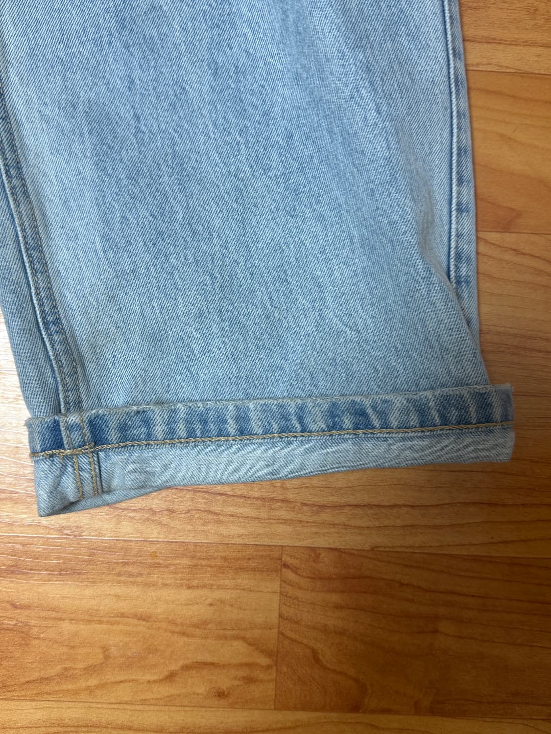 예쓰아이씨Two Tucked Denim Pants Light Indigo 상품이미지4