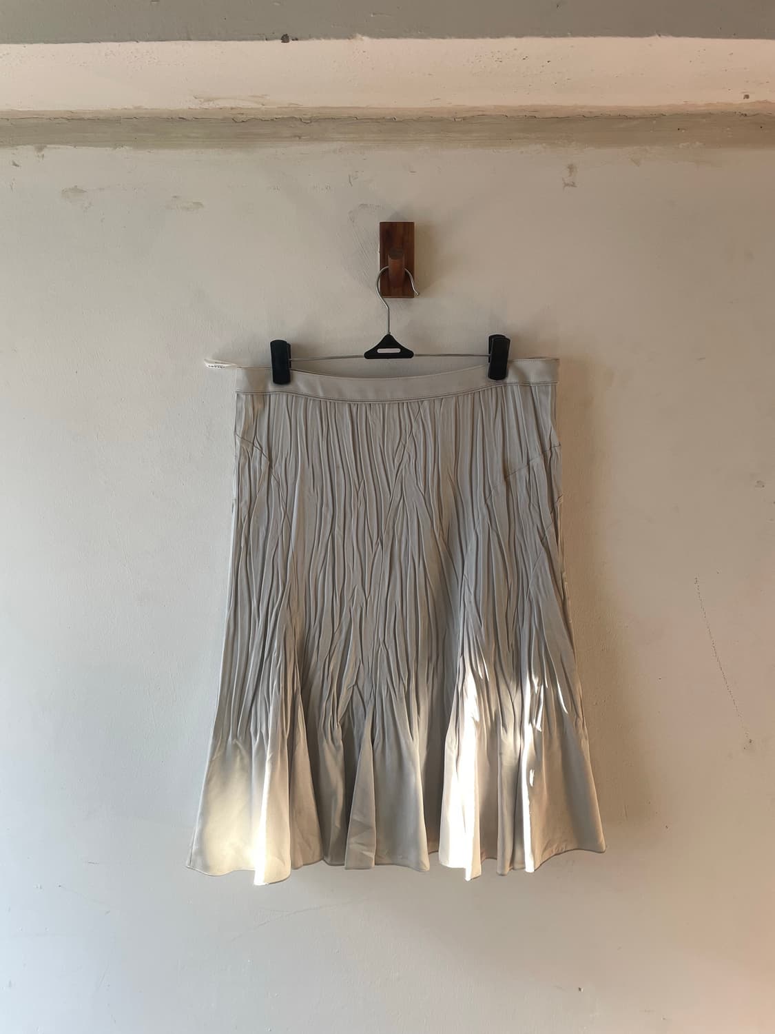Vintage Burberry Fluid Pleated Skirt 상품이미지1
