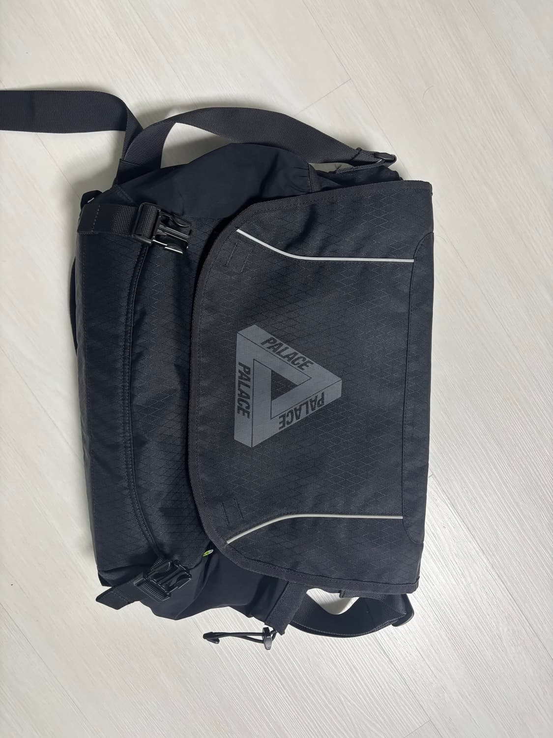 팔라스 크로스백 상품이미지2