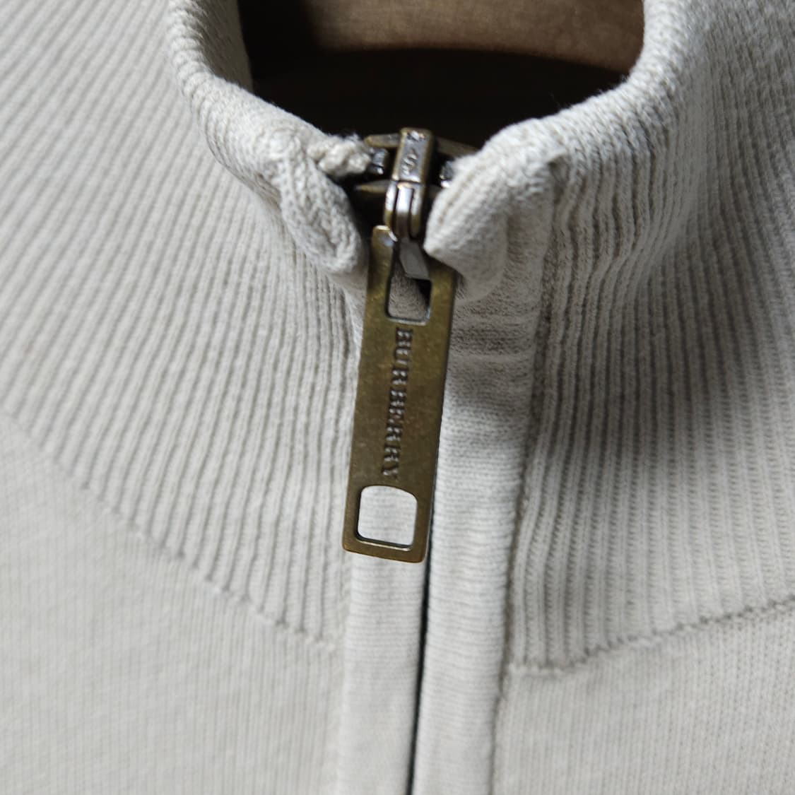 S ) 버버리 여성 니트 집업 가디건 상품이미지3