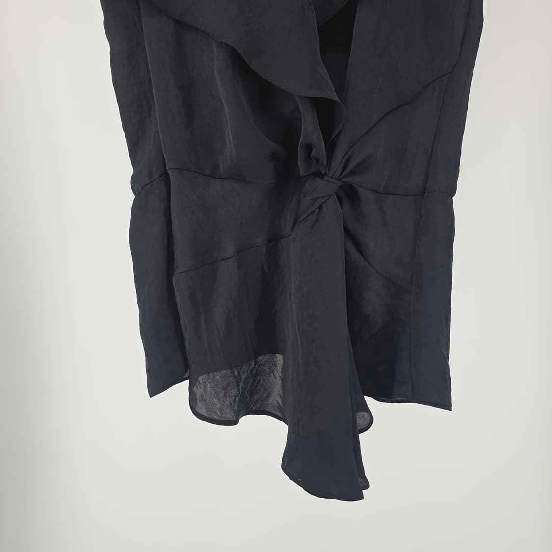 ZARA BASIC 블랙 랩 디자인 민소매 블라우스 S 상품이미지3