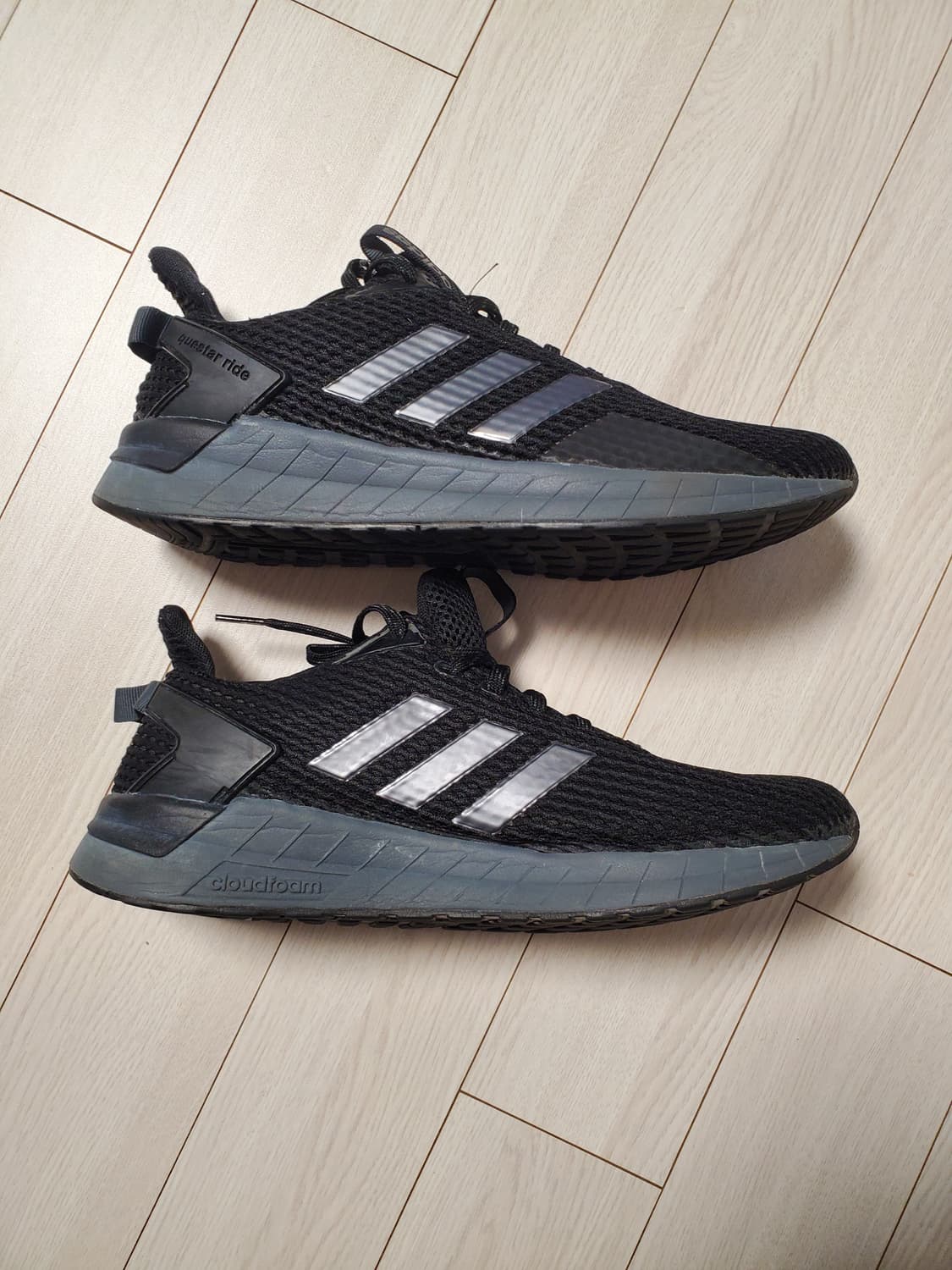 아디다스 운동화 퀘스타 라이드 EE8374 러닝화 사이즈265

러닝화/ 상품이미지8