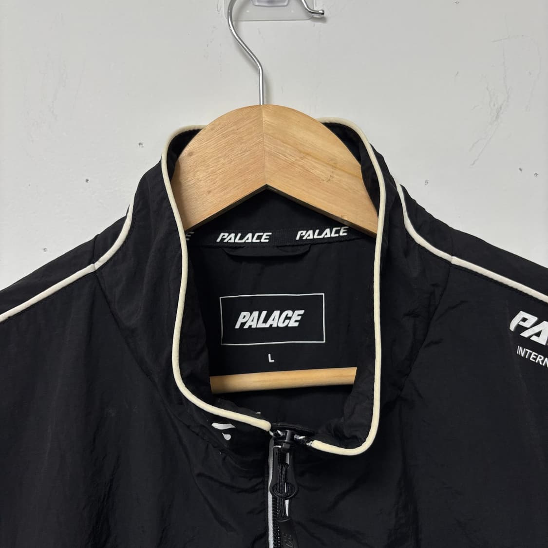 팔라스 18FW 파이프 다운 자켓 상품이미지5