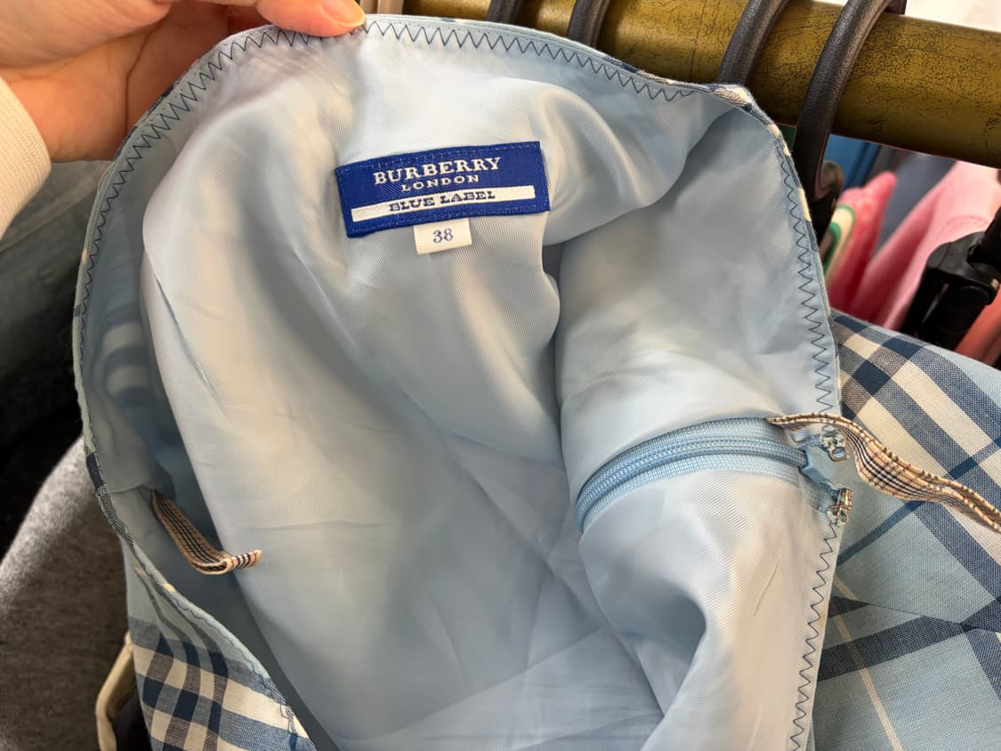 버버리 하늘 노바체크 미디 스커트 상품이미지2