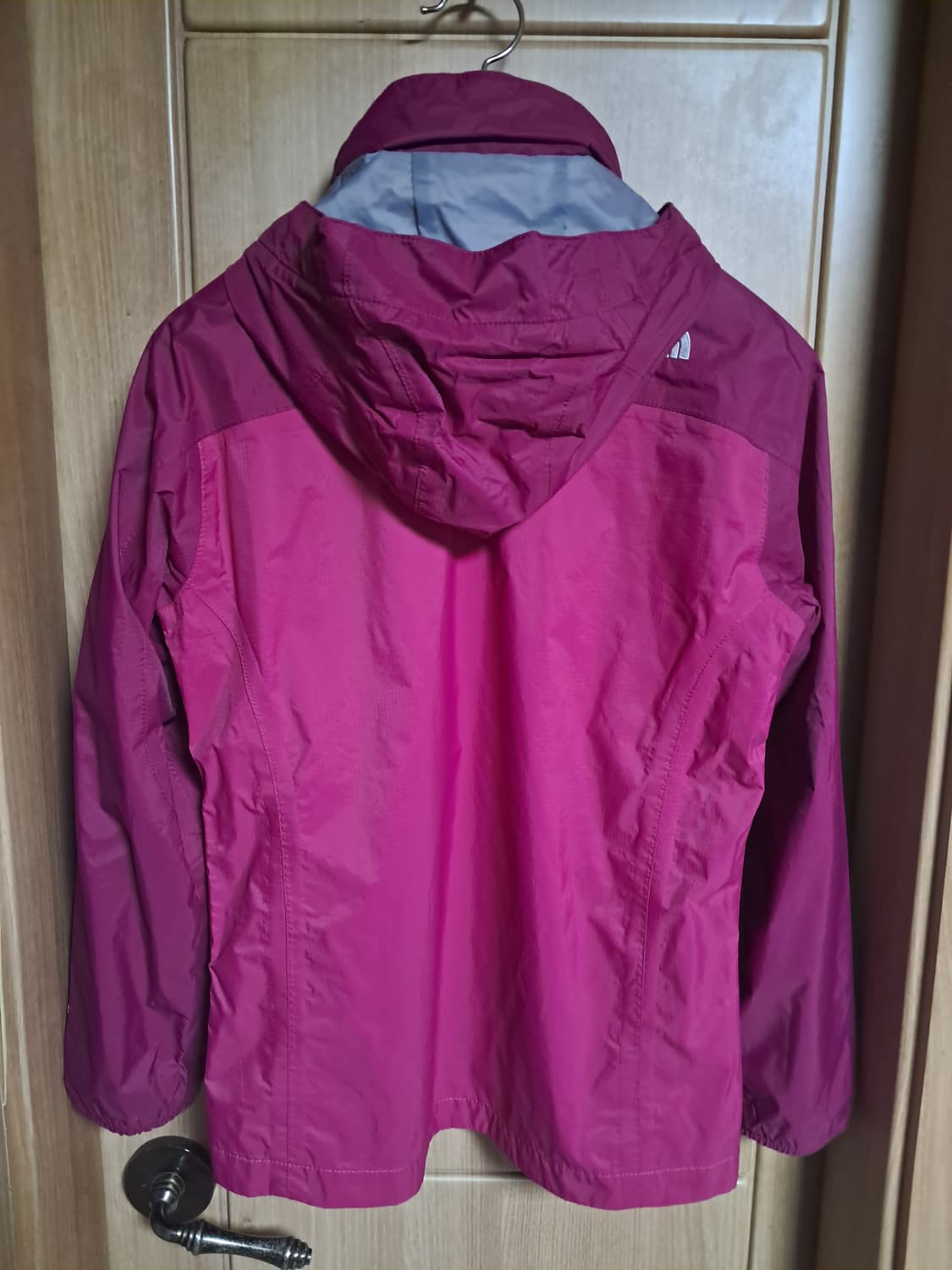 노스페이스 주니어 바람막이 L 상품이미지3