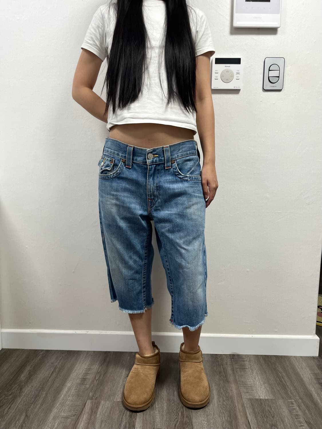 [33] 트루릴리젼 반바지 상품이미지1