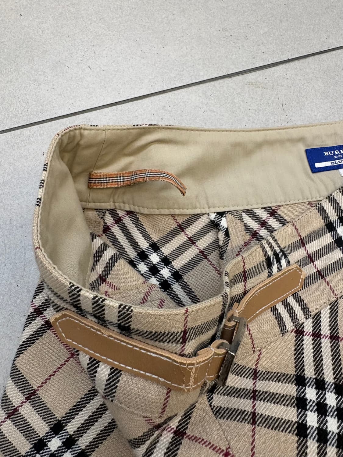 버버리 블루라벨 노바체크 스커트 상품이미지6