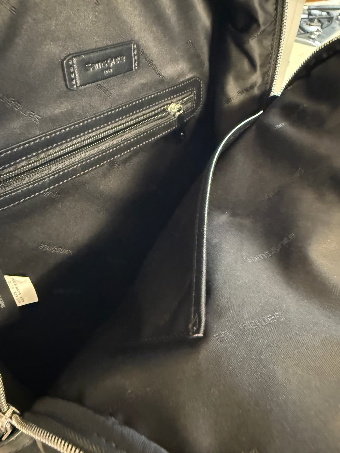 쌤소나이트 카밀라 백팩 M 블랙 상품이미지3