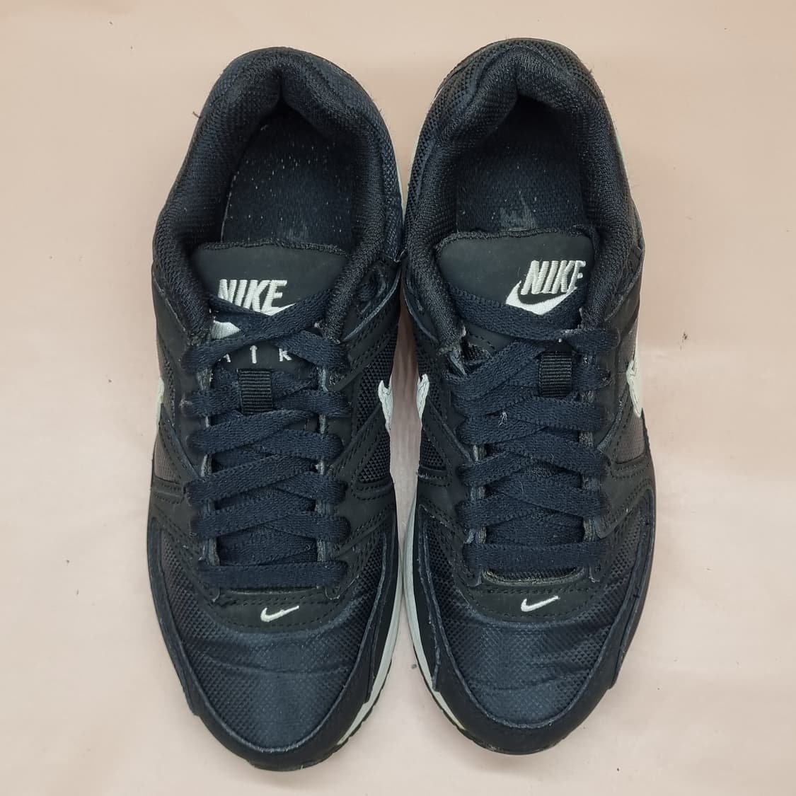 나이키 에어맥스 커맨드 블랙 운동화 230 상품이미지2