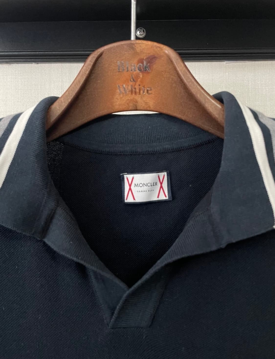 몽클레어 네이비 카라티 s 상품이미지4